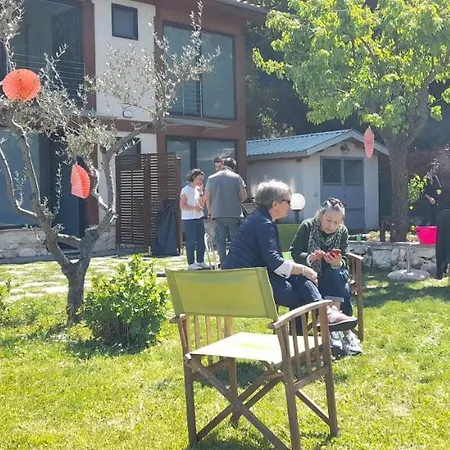 منزل ريفي Masseria Del Ponte *